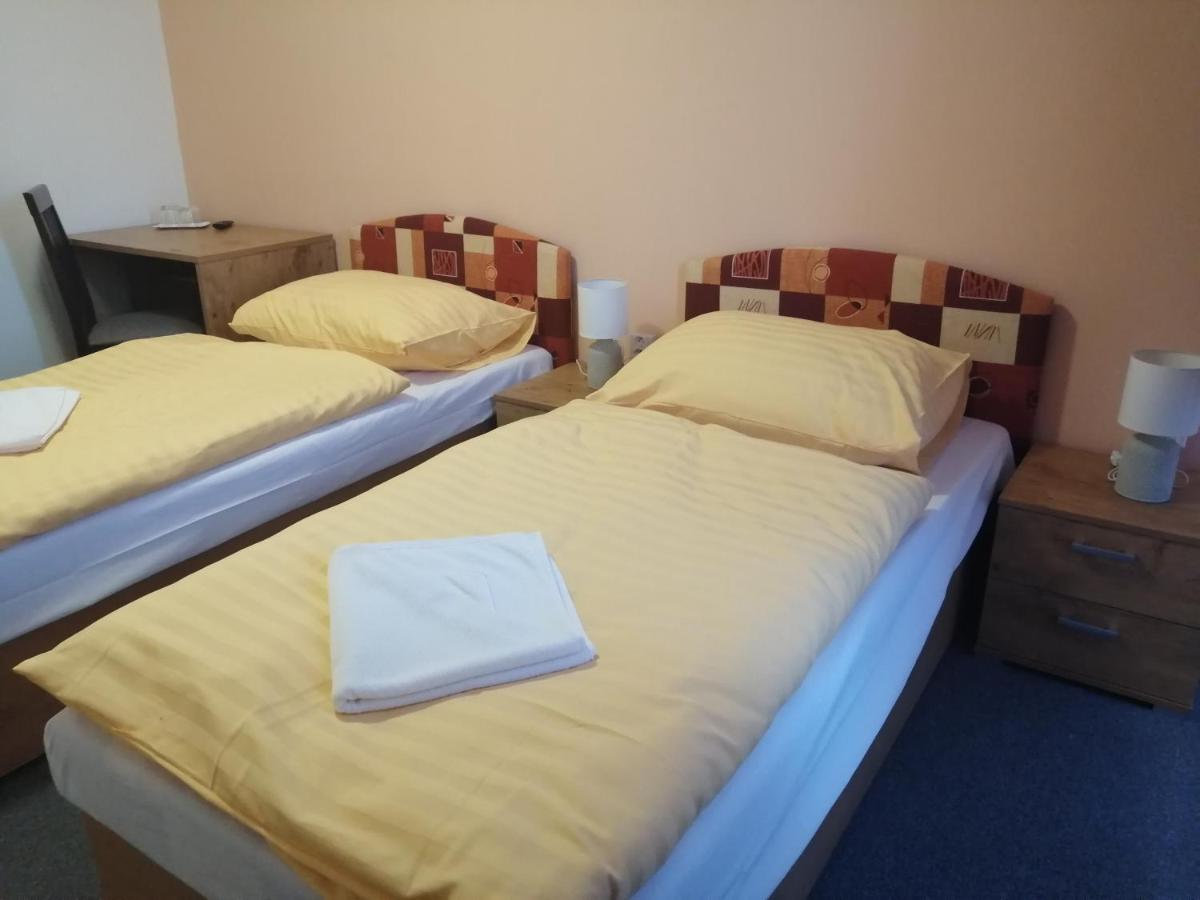 Penzion Institut Кошице Екстериор снимка